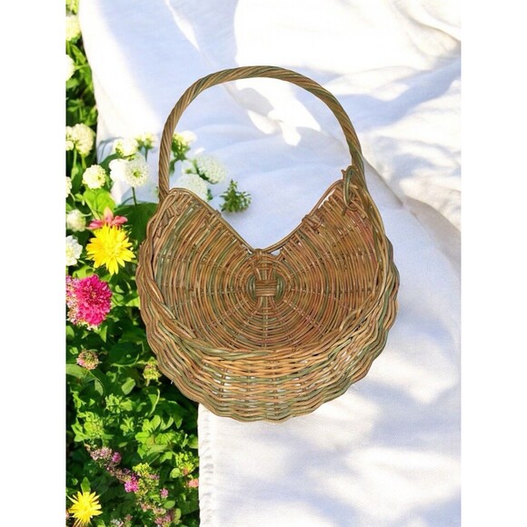 Vintage Hanging Wicker Flower Basket Handwoven Boho Cottagecore Plant Holder - Picture 1 of 14